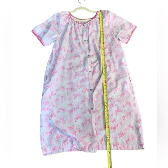 Vintage Vanity Fair House Coat - Picture 6 of 7